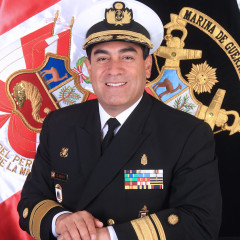 AP: CONTRALMIRANTE COLVER E. RUIZ ROA CON INMINENTE PRISIÓN PREVENTIVA POR ACTOS DE CORRUPCIÓN Y SERÍA CAPTURADO POR LA DIVIAC: