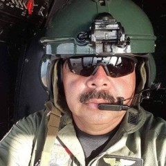 PILOTO Y JEFE DE LA BASE DE SAN RAMON LE DICEN COBRA, PORQUE TIENE LA CABEZA GRANDE Y SU MANO EXTIENDE A UN METRO PARA COBRAR S/.20 SOLES.