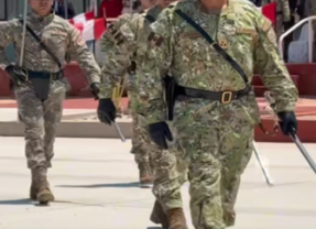 EJÉRCITO: RED BALVIN ANTICORRUPCIÓN DENUNCIA AL GRAL JORGE AGRAMONTE POR QUEDARSE CON DINERO DEL RANCHO Y UTILIZAR TROPA PARA RECOLECTAR ALGAS MARINAS EN LA PLAYA DE ILO:
