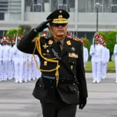 EJÉRCITO SE MODERNIZA CON BLINDADOS Y TECNOLOGÍA DE PUNTA AL MANDO DE COMANDANTE GENERAL, CALLE TALLEDO: